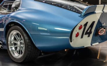 Shelby-Ac-shelby-daytona-1965-Blue-Black-34