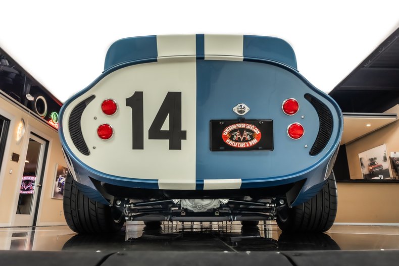 Shelby-Ac-shelby-daytona-1965-Blue-Black-49