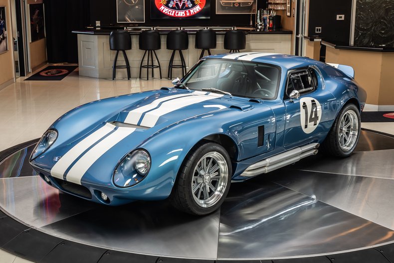 Shelby-Ac-shelby-daytona-1965-Blue-Black-7