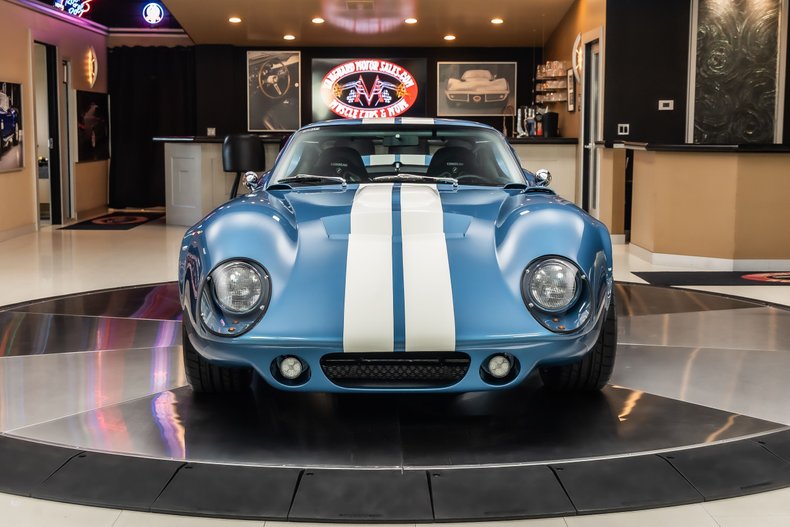 Shelby-Ac-shelby-daytona-1965-Blue-Black-9