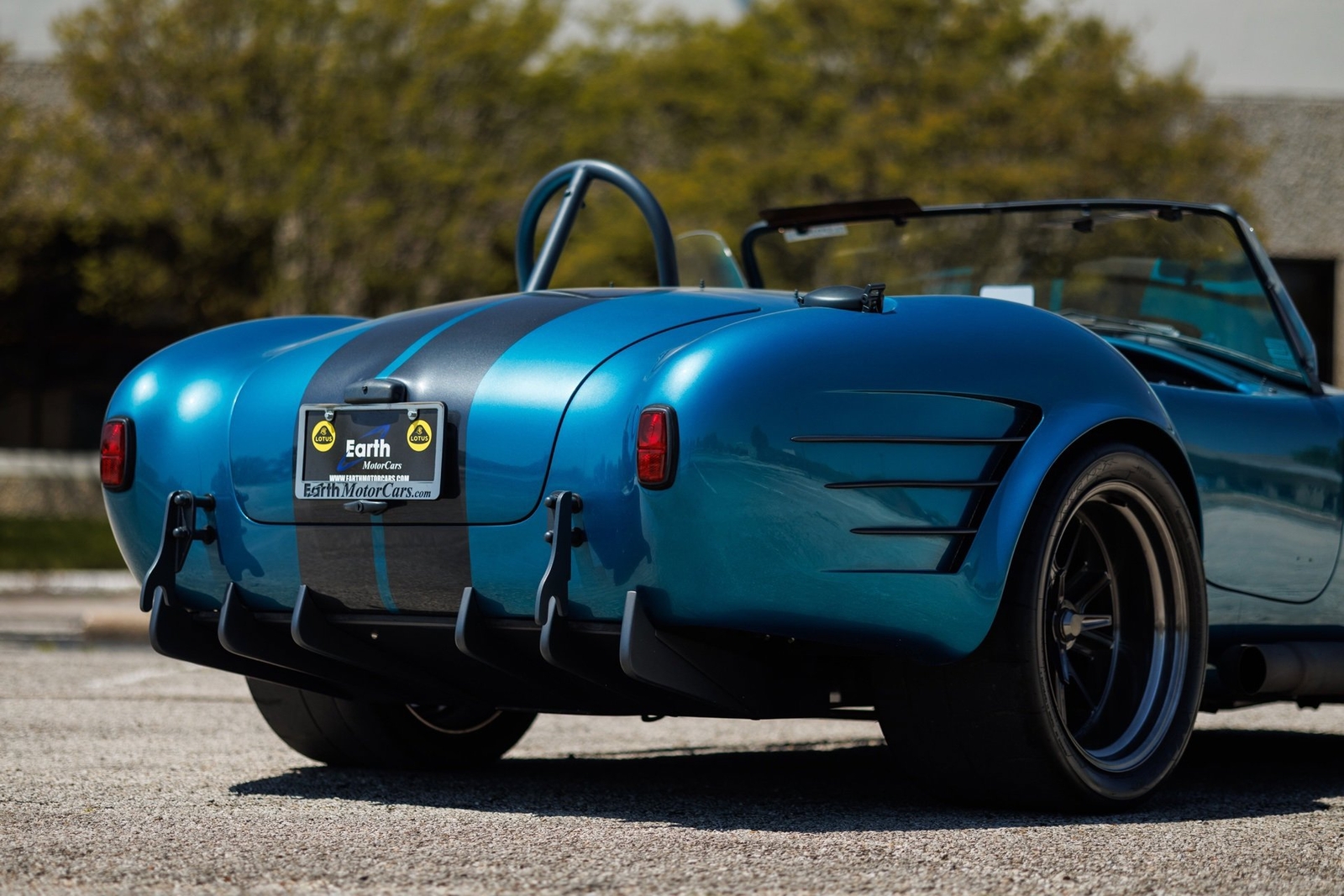 Shelby-Cobra-1965-Convertible-13