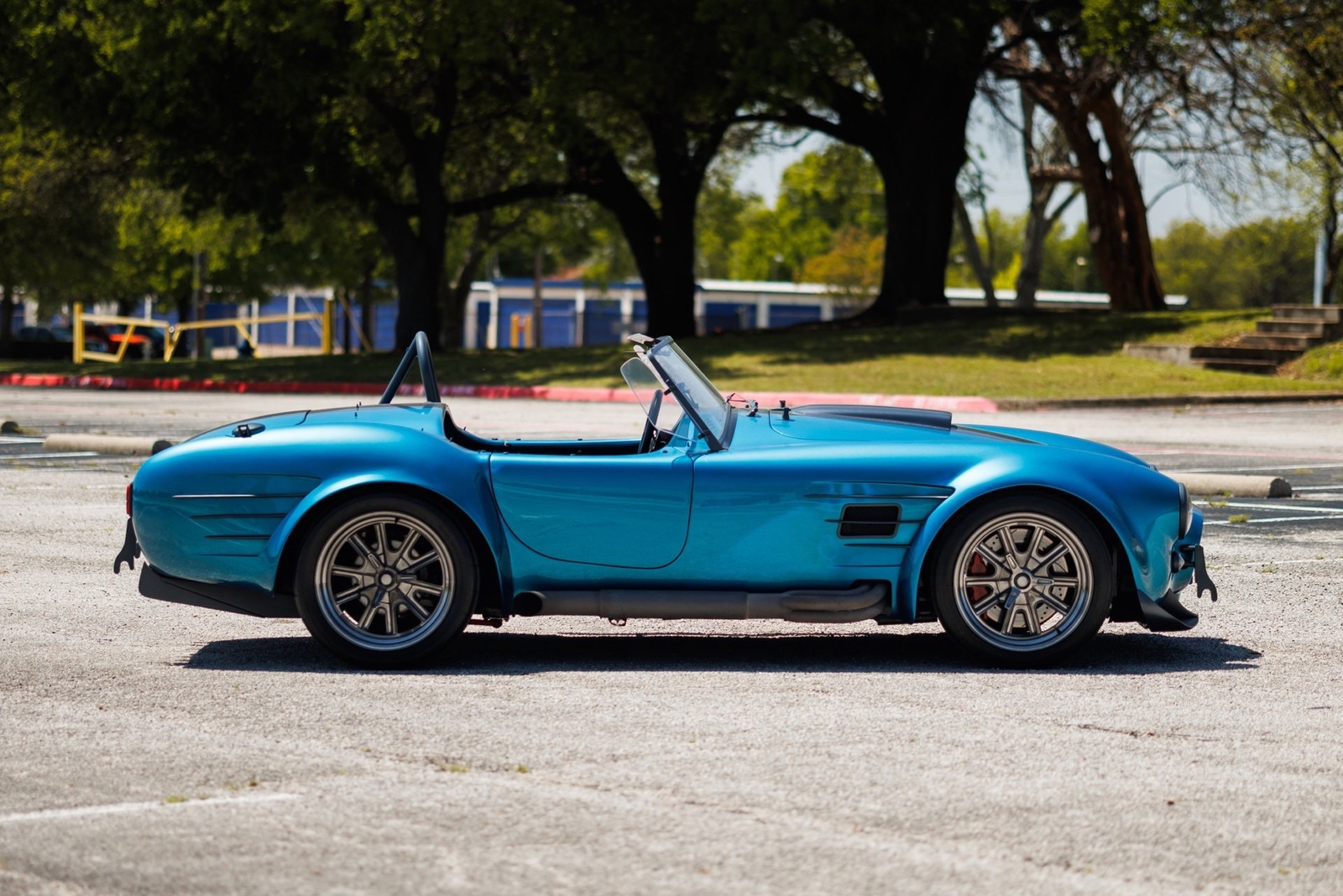 Shelby-Cobra-1965-Convertible-18