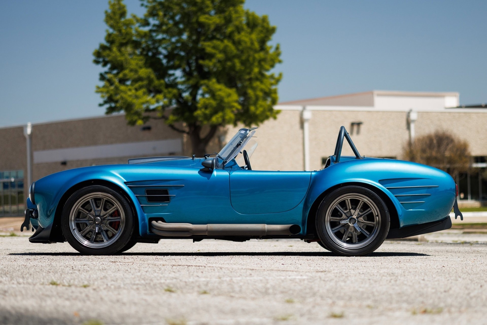 Shelby-Cobra-1965-Convertible-19