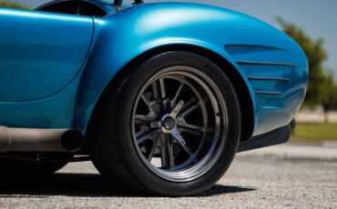 Shelby-Cobra-1965-Convertible-26