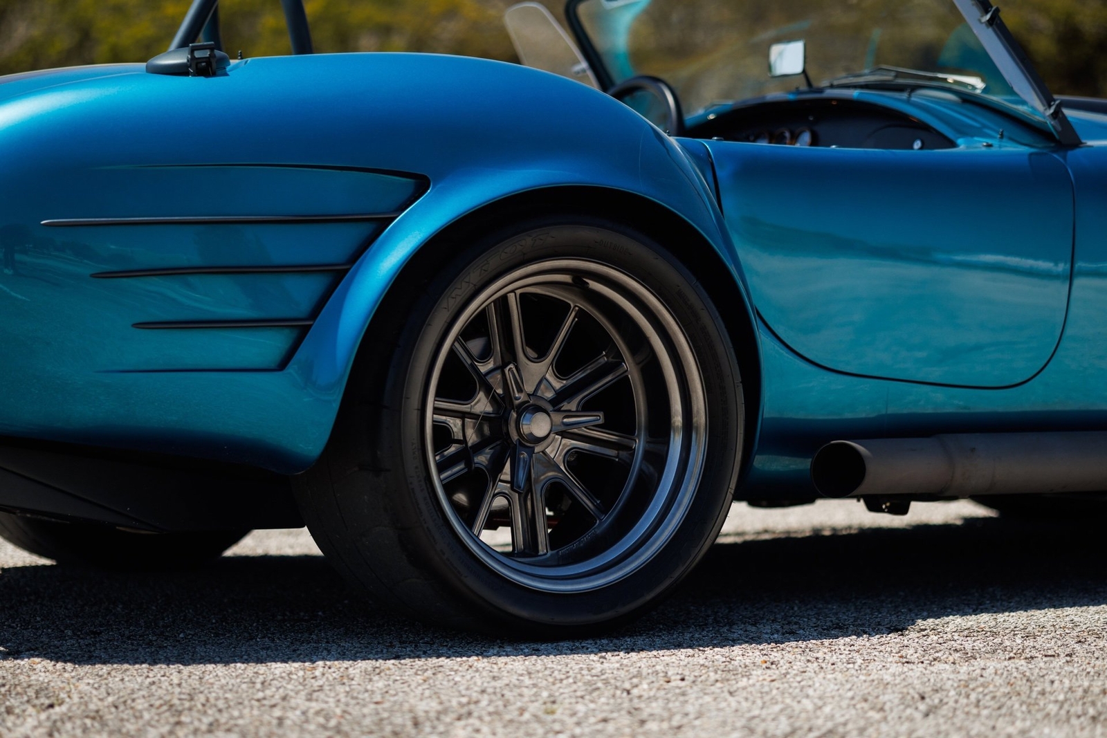 Shelby-Cobra-1965-Convertible-27