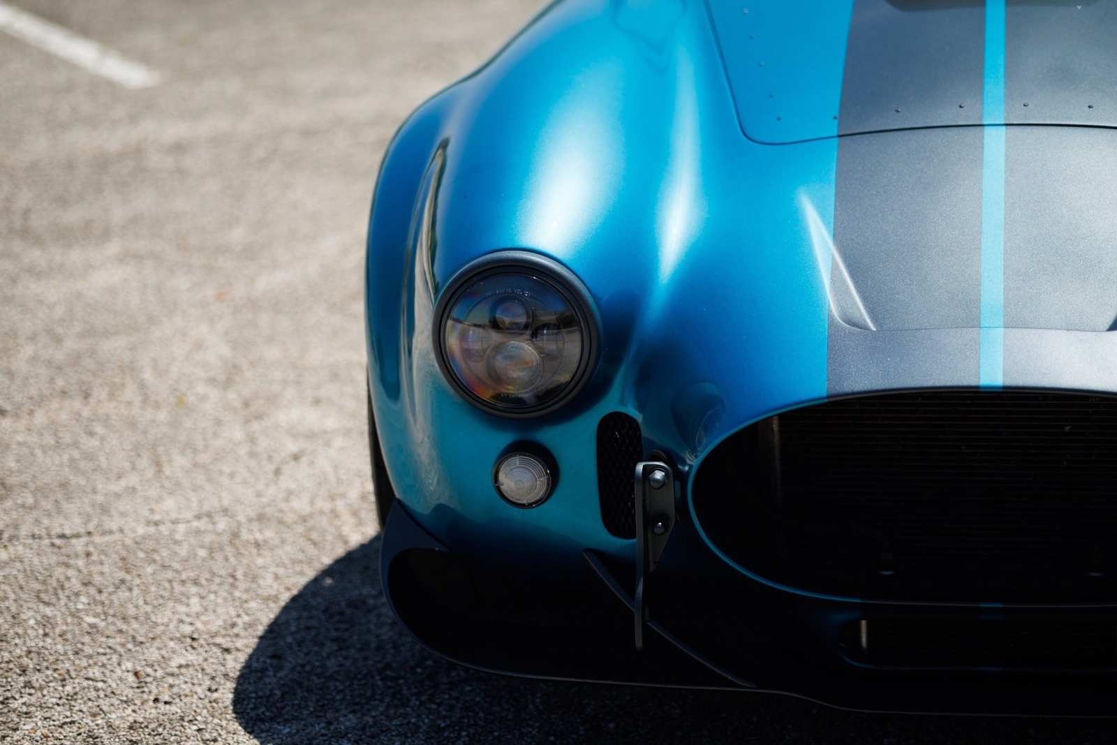 Shelby-Cobra-1965-Convertible-32