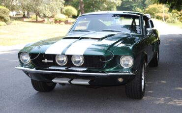 Shelby-Cobra-1967-Coupe-1