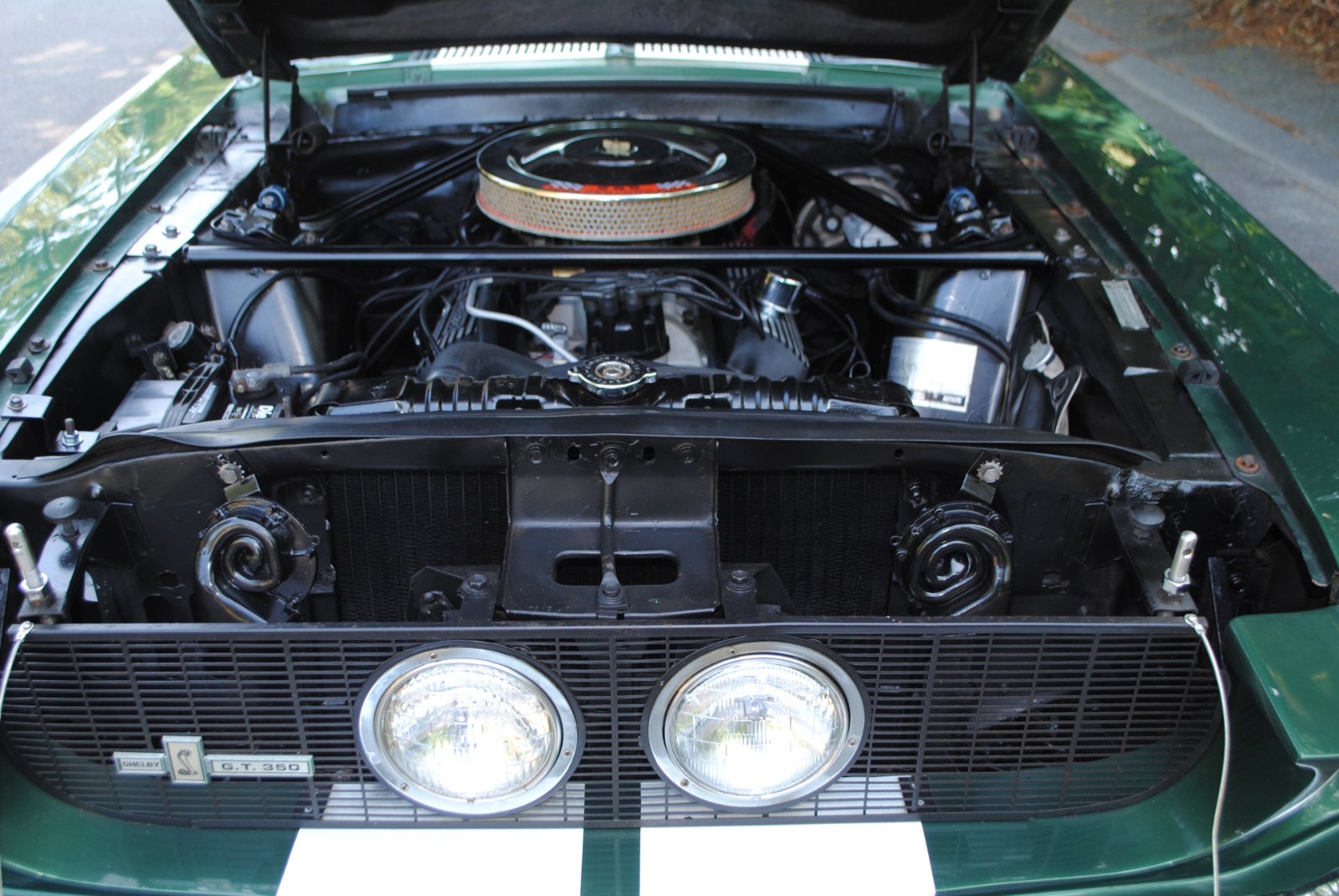 Shelby-Cobra-1967-Coupe-12