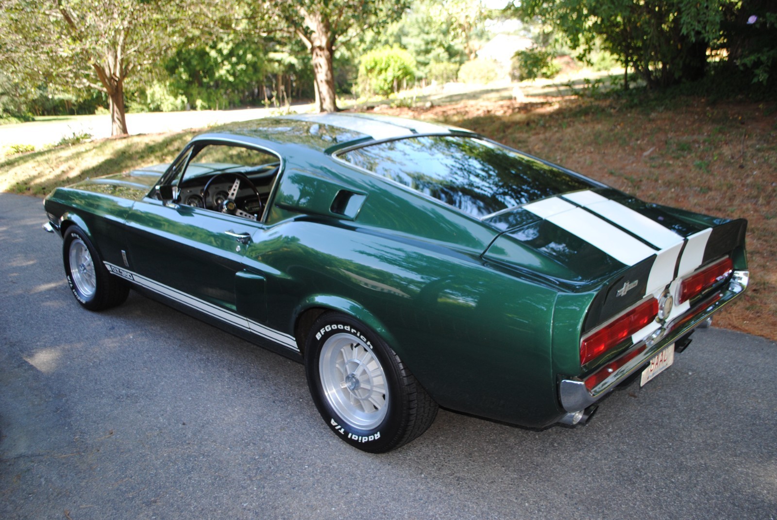 Shelby-Cobra-1967-Coupe-13