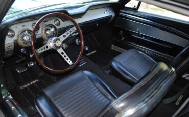 Shelby-Cobra-1967-Coupe-4