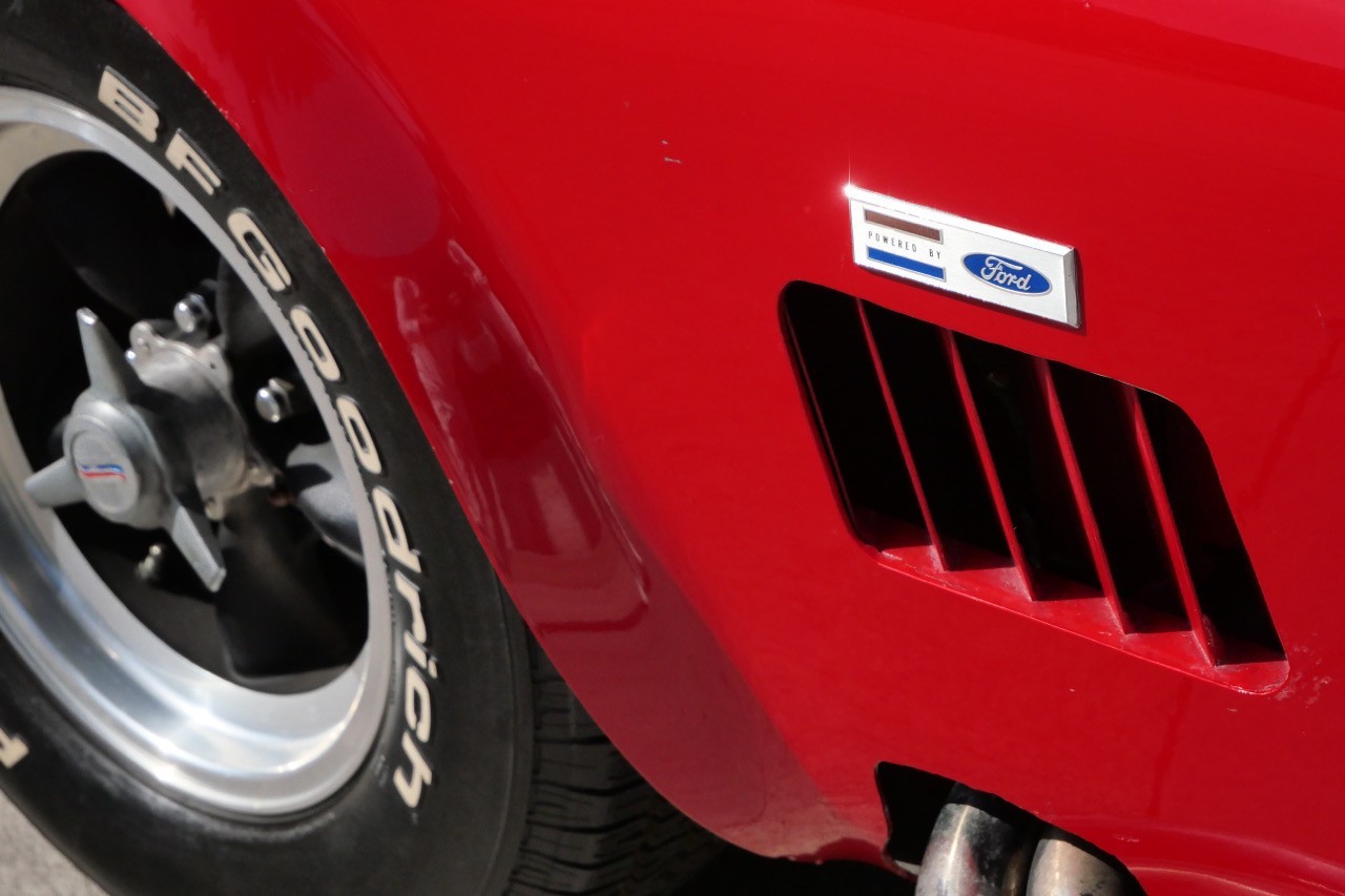 Shelby-Cobra-Factory-Five-1967-Convertible-10