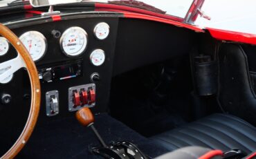 Shelby-Cobra-Factory-Five-1967-Convertible-15