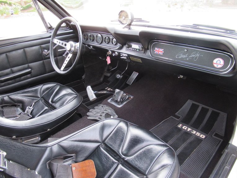 Shelby-Gt350-1966-White-Black-15