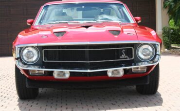 Shelby-Gt500-1969-Candy-Apple-Red-White-3
