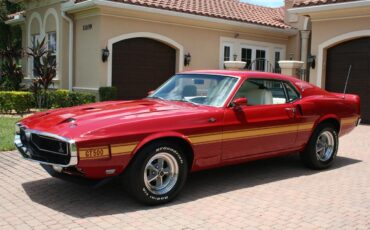 Shelby-Gt500-1969-Candy-Apple-Red-White-41