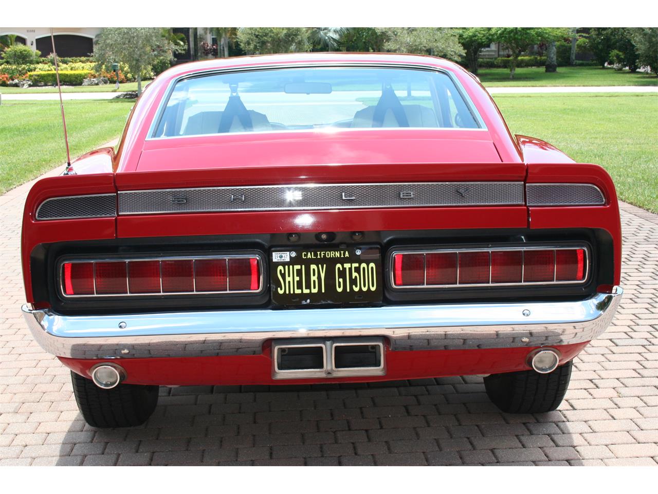 Shelby-Gt500-1969-Candy-Apple-Red-White-42