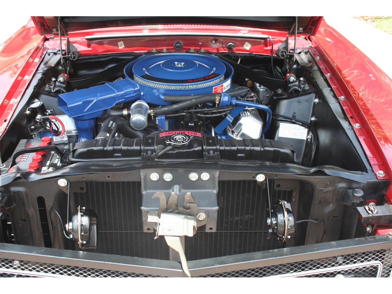 Shelby-Gt500-1969-Candy-Apple-Red-White-49
