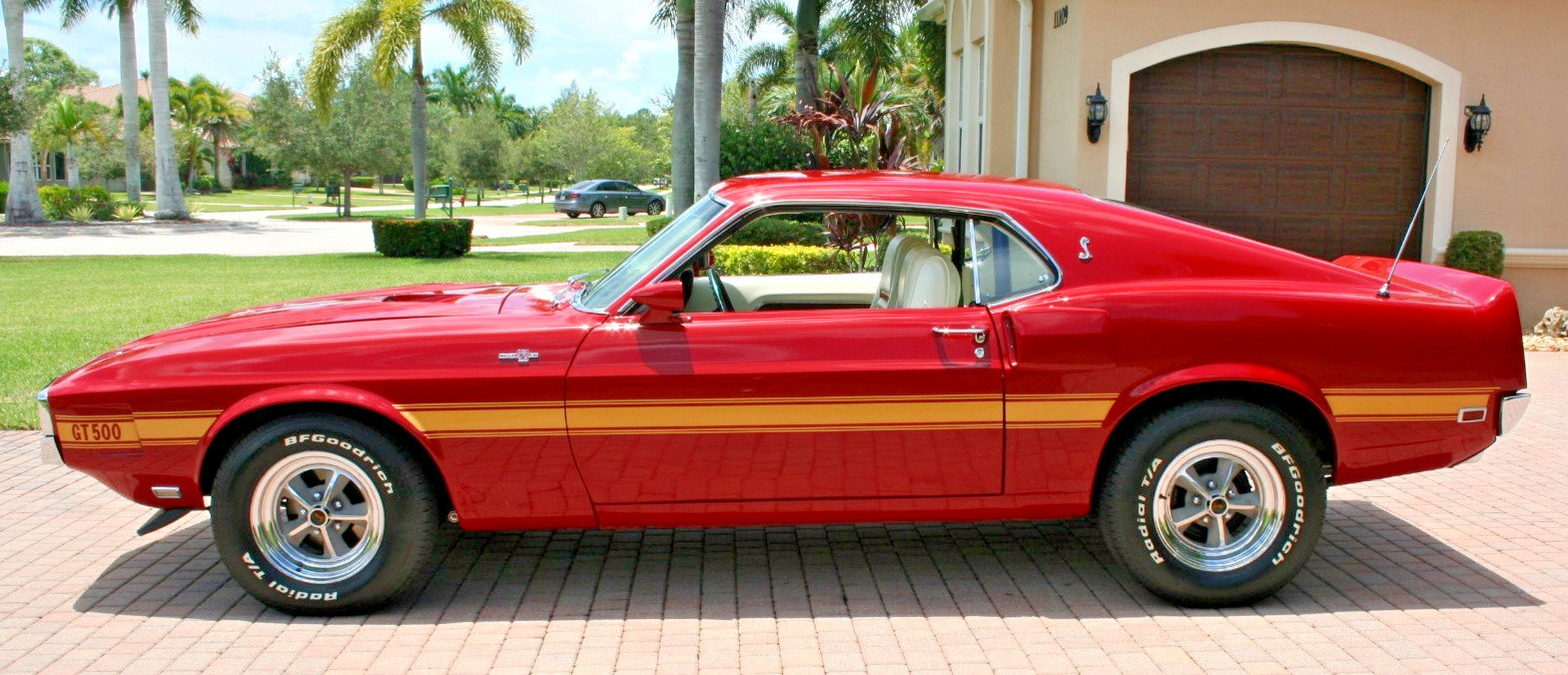 Shelby-Mustang-1969-Fastback-3