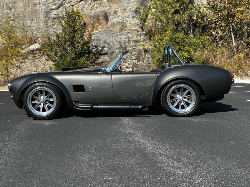Shelby-cobra-1965-1