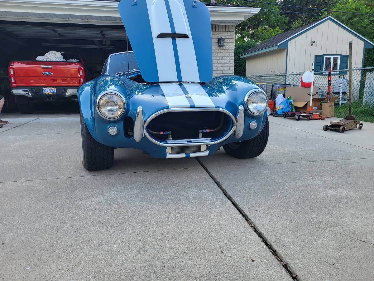 Shelby-cobra-replica-1990-custom-2