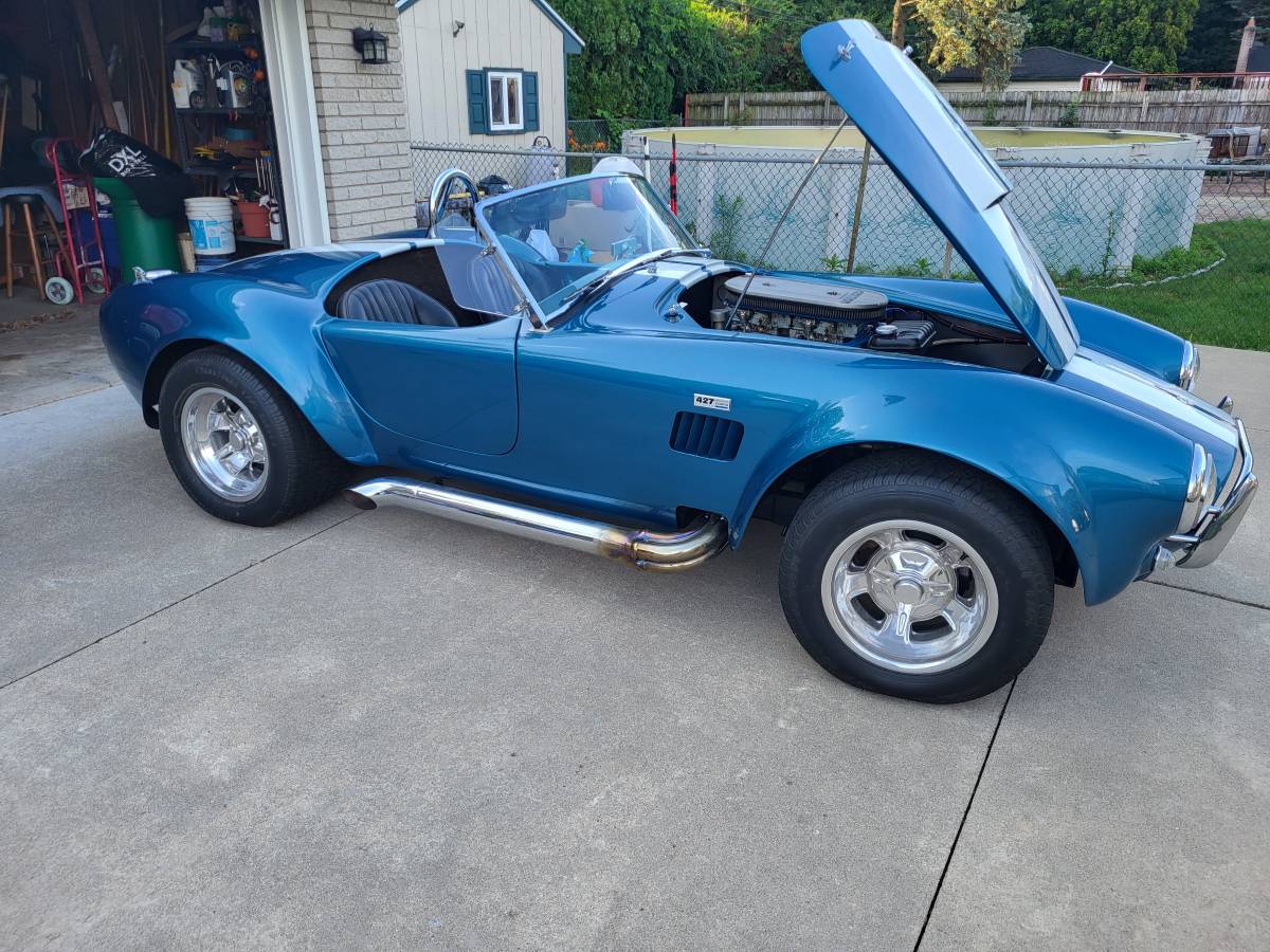 Shelby-cobra-replica-1990-custom-3