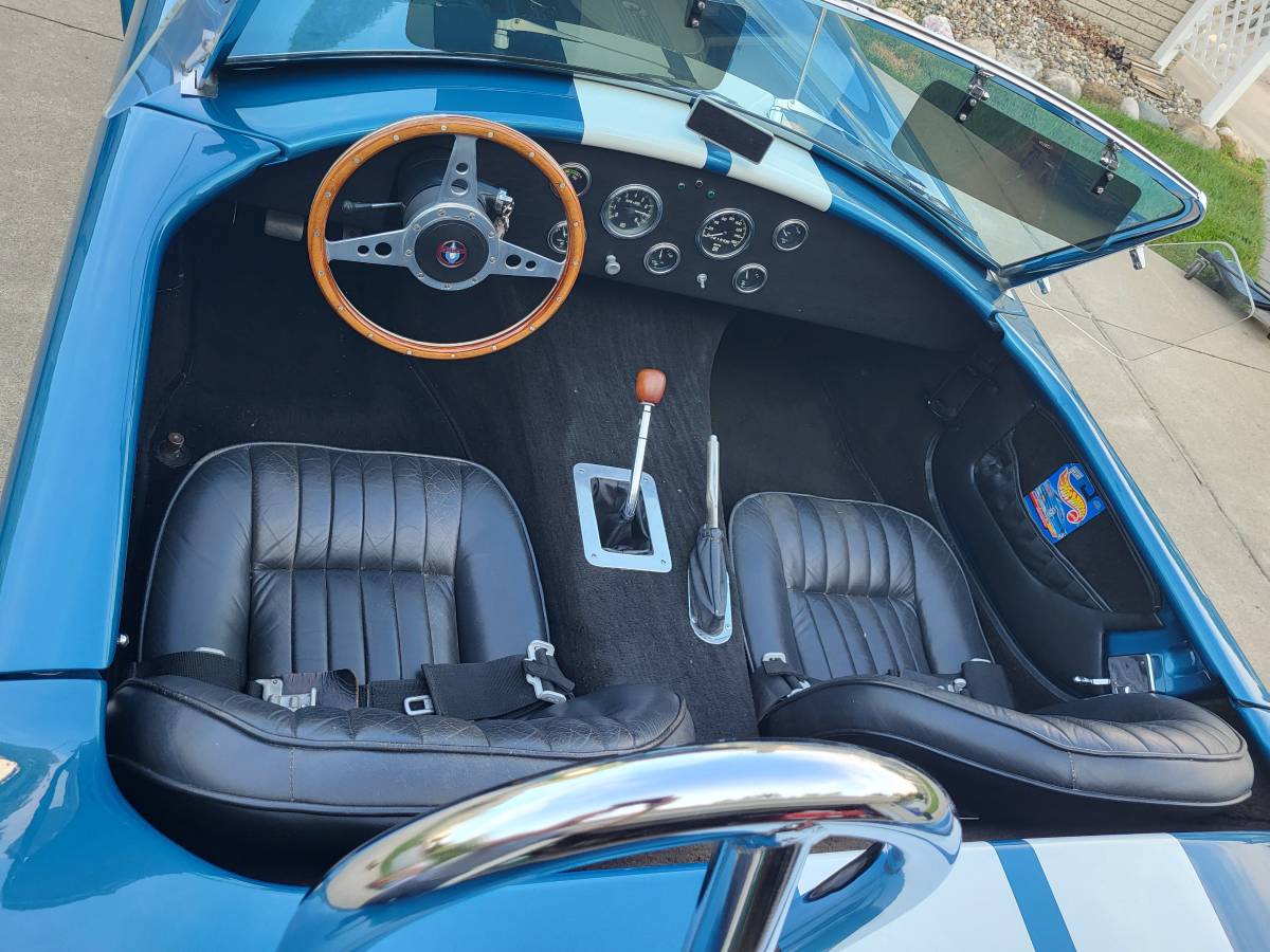 Shelby-cobra-replica-1990-custom-7