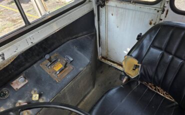 Sisu-magnum-ottawa-trucks-diesel-1994-white-8
