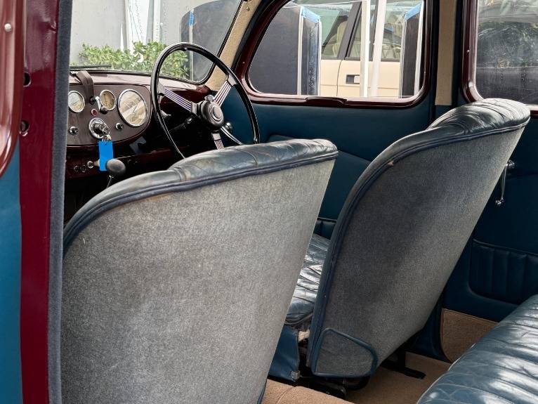 Standard-triumph-1948-17
