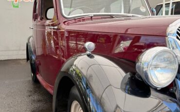 Standard-triumph-1948-3