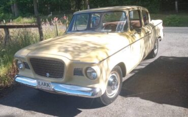 Studabaker-lark-2-door-1960-yellow-1
