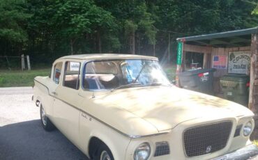 Studabaker-lark-2-door-1960-yellow-4