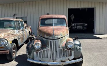 Studebaker-1947-green-1