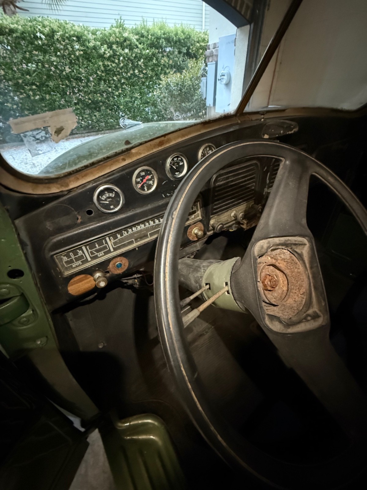 Studebaker-2R-C2-1953-Standard-Cab-Pickup-14