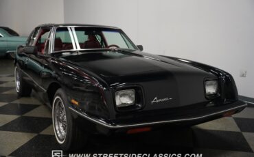 Studebaker-Avanti-1984-Coupe-20