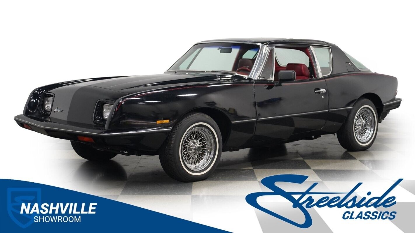 Studebaker-Avanti-1984-Coupe
