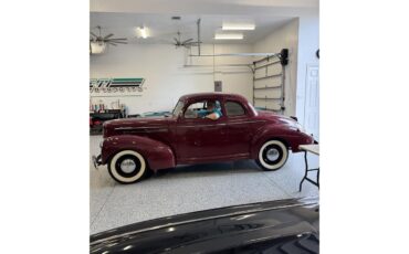 Studebaker-Champion-1939-Burg-Camel-5