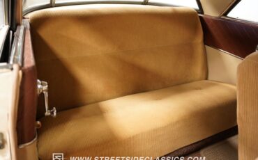 Studebaker-Champion-1952-Cream-Brown-13