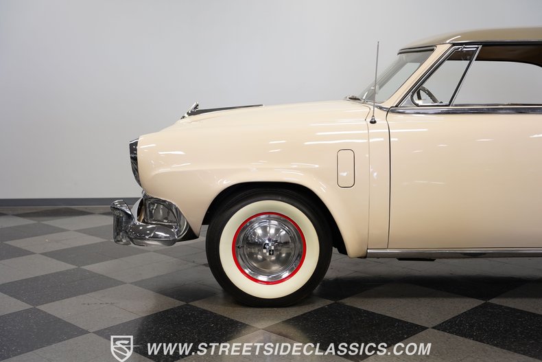 Studebaker-Champion-1952-Cream-Brown-26