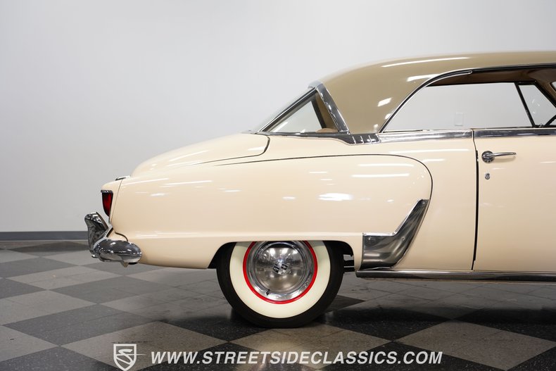 Studebaker-Champion-1952-Cream-Brown-30