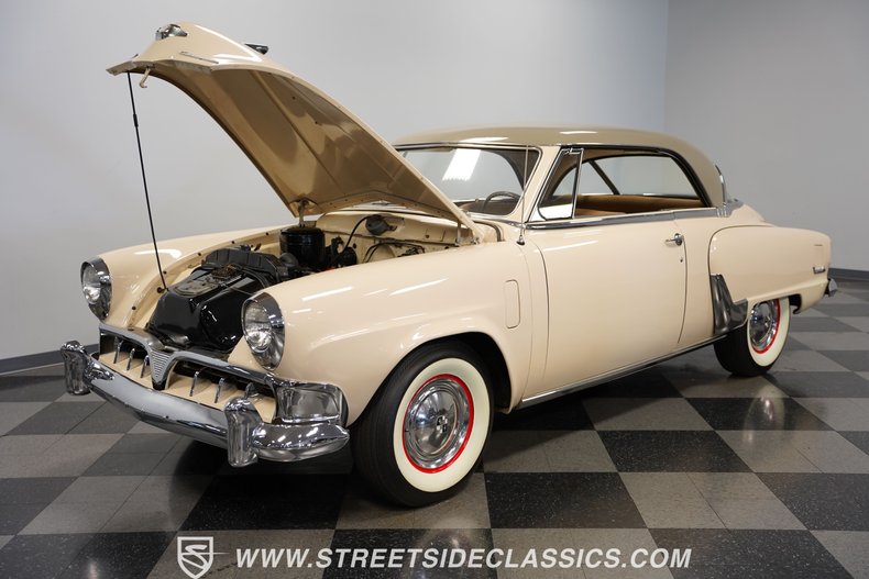Studebaker-Champion-1952-Cream-Brown-33