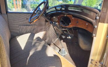 Studebaker-Commander-1927-Brown-10
