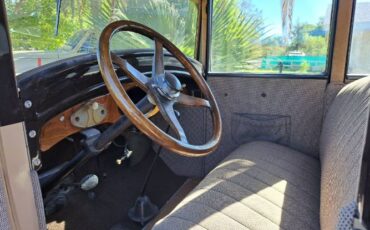 Studebaker-Commander-1927-Brown-5