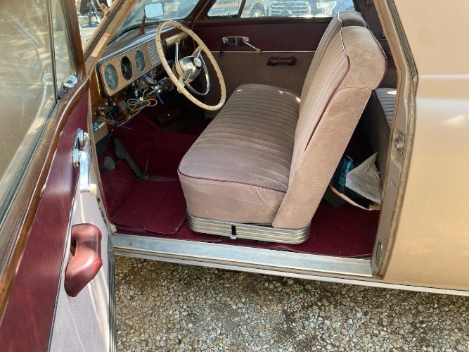 Studebaker-Commander-1947-3