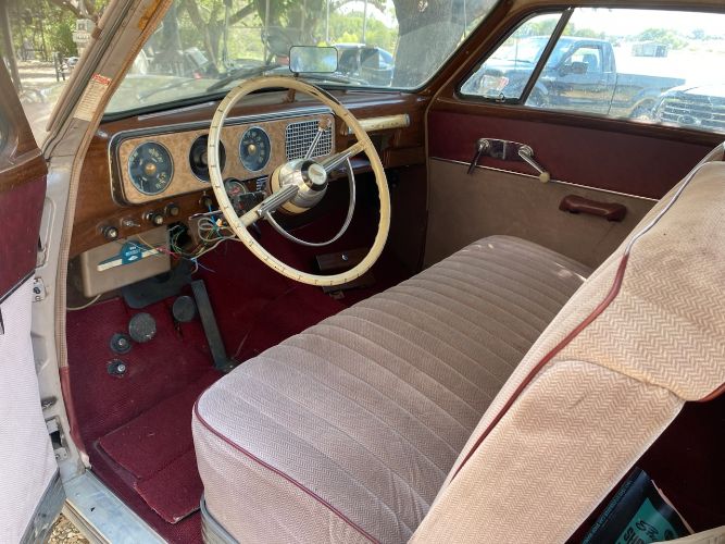 Studebaker-Commander-1947-4