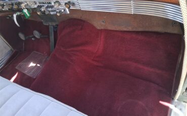 Studebaker-Commander-1948-Parkway-Green-White-15