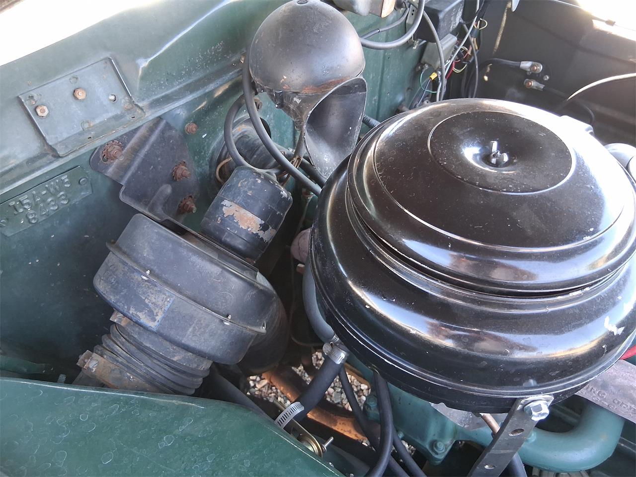 Studebaker-Commander-1948-Parkway-Green-White-8