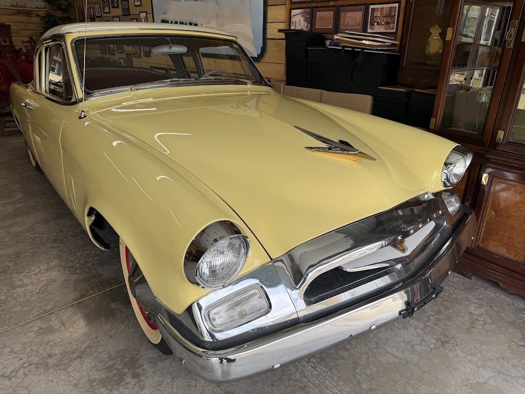 Studebaker Commander 1955 Coupe