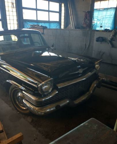 Studebaker-Commander-1957-10