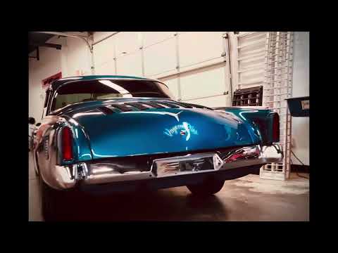 Studebaker-Coupe-1953-Custom-metallic-blue-Black