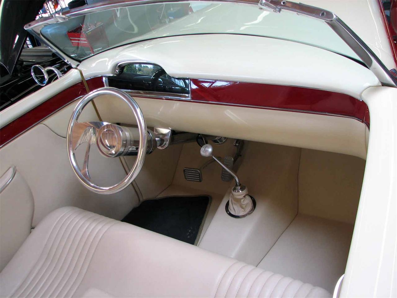 Studebaker-Custom-1937-Creme-amp-Dago-Red-Creme-amp-Dago-Red-5